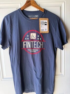 Fintech Men's Short-Sleeve Performance Tee in Navy Blue